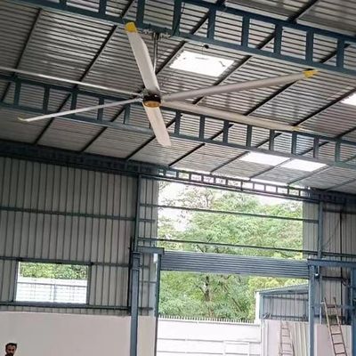 良い価格 5.0m 16FT 永久磁石 同期モーター 巨大 倉庫 天井扇風機 スリバー グレー ODM パーソナライズ サポート オンライン